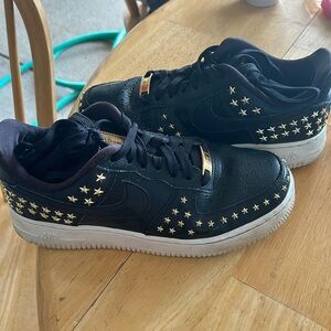 Nike Air Force!